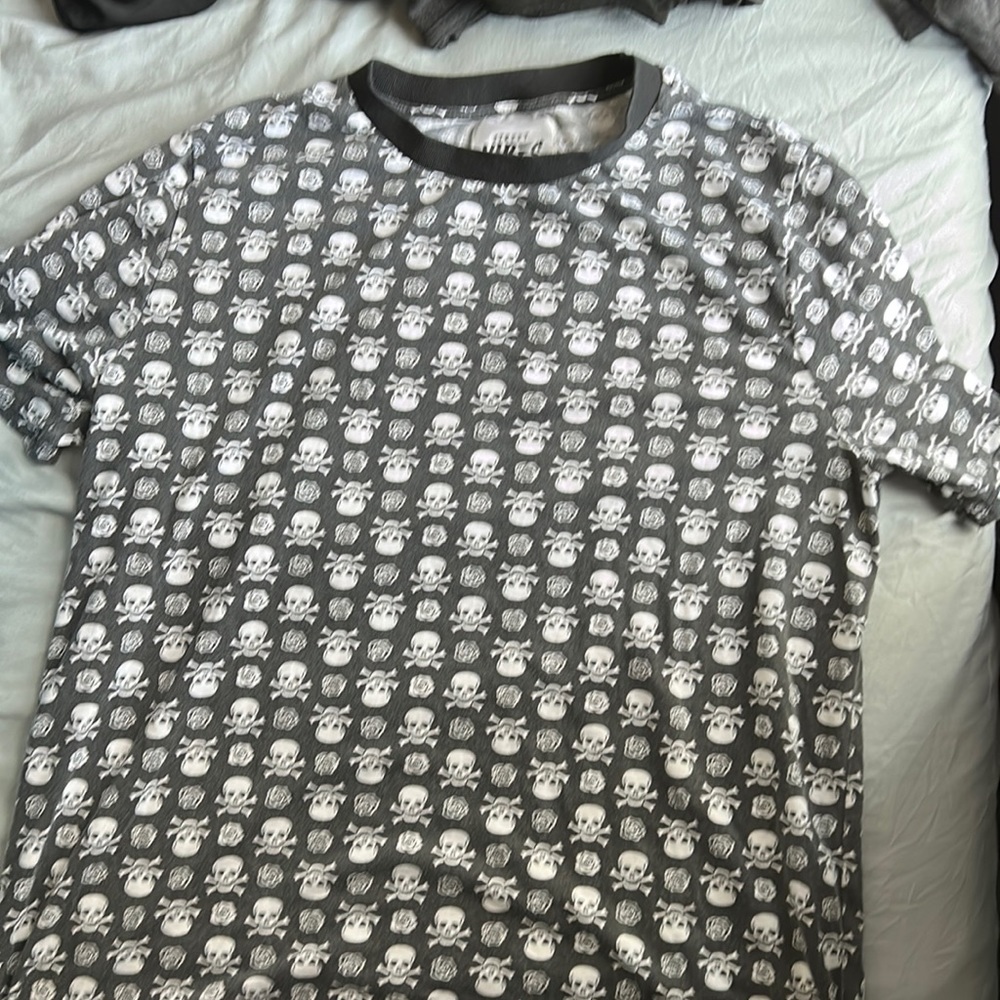 Street vibes brand tshirt